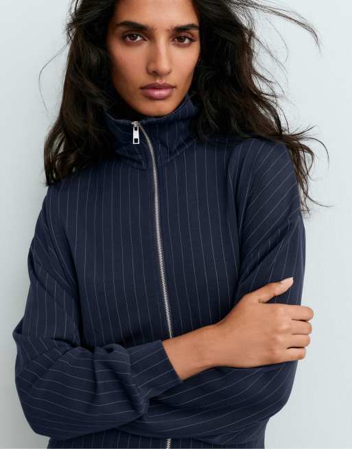 OYSHO Modal pinstripe boxy jacket in navy, 3 of 4