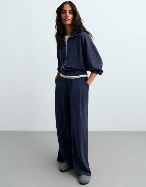 OYSHO Modal pinstripe wide-leg trousers in navy, 3 of 4