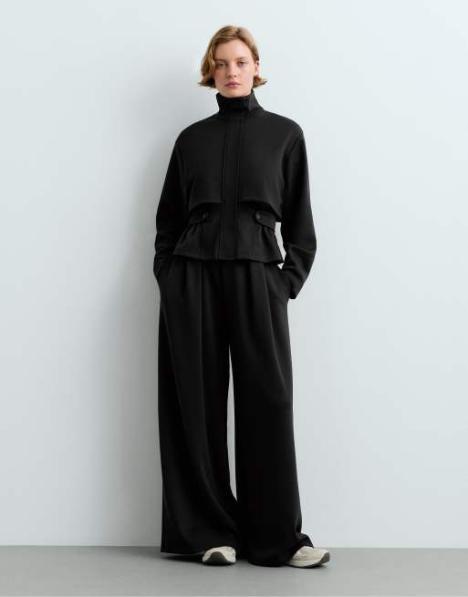 OYSHO Modal piqué wide-leg trousers in black, 4 of 5
