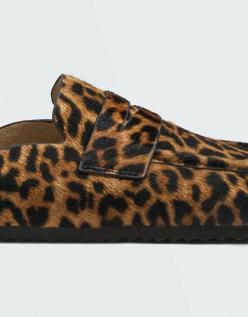 OYSHO mules i djurtryck i leopardmönster i splitläder, 5 av 6