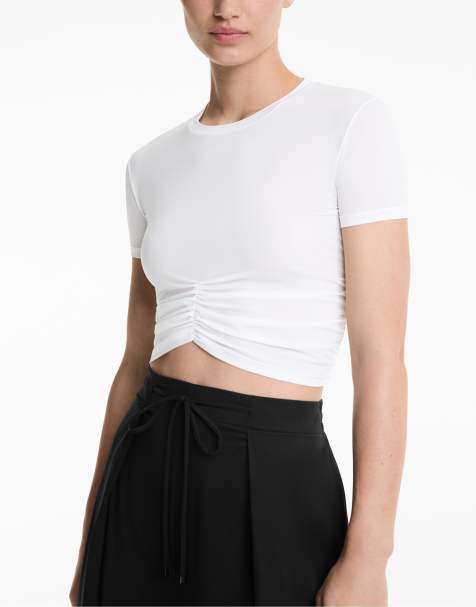 Oysho – Naturvit, kort t-shirt med rynkning och korta ärmar - view 1