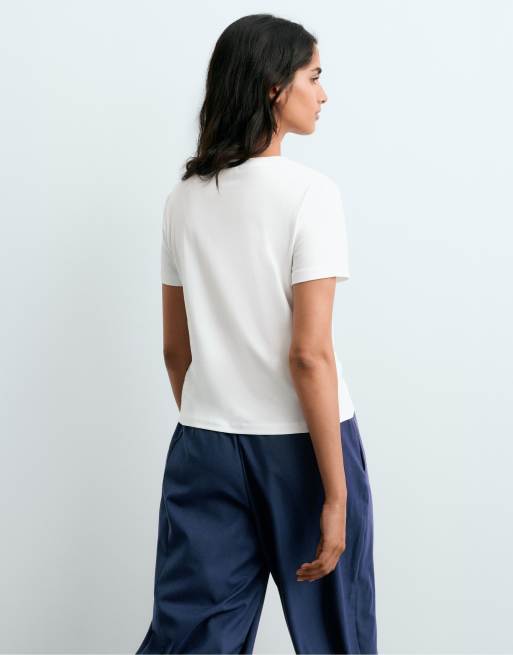 OYSHO – Naturvit t-shirt i bomullsmix med korta ärmar och text, 4 av 5