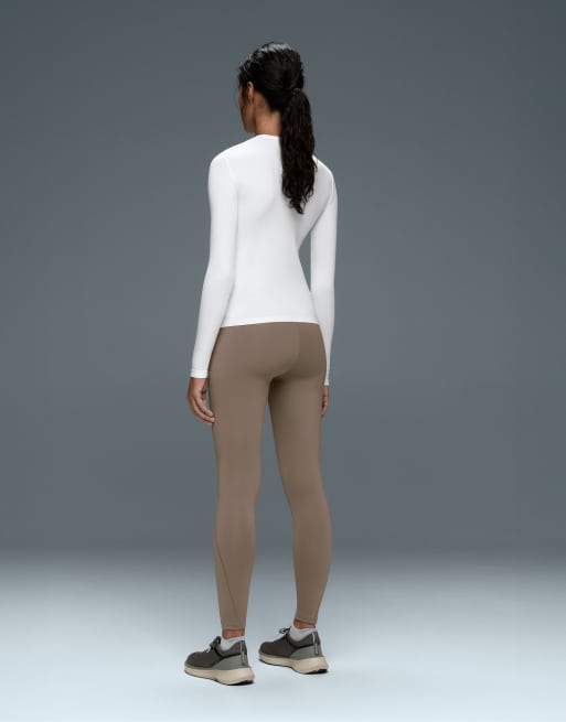 OYSHO – Naturvit underställs-t-shirt i seamless-design, 4 av 5