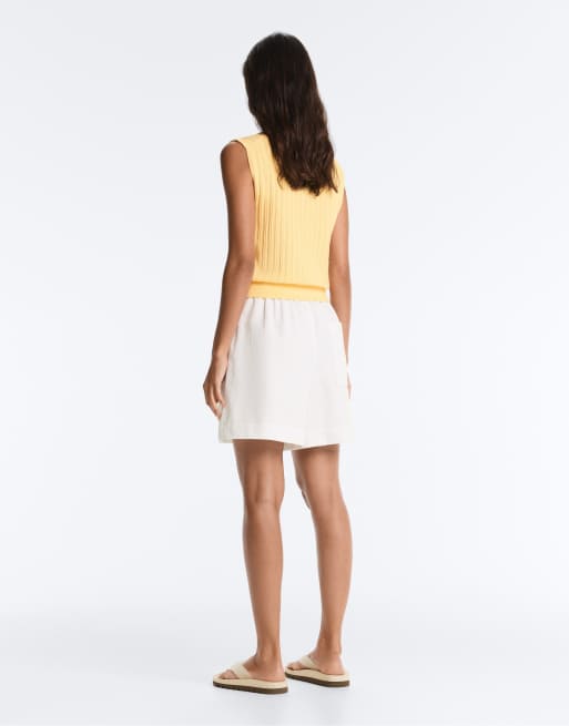 OYSHO – Naturvita shorts i bomullsmix, 4 av 4
