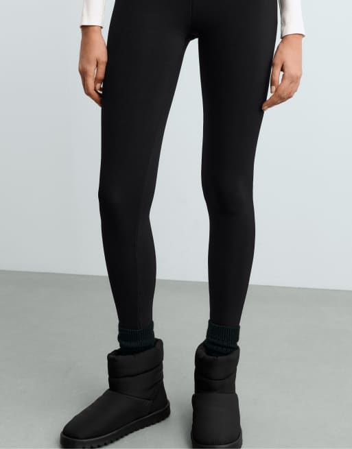 OYSHO Nylon-Stiefeletten in Schwarz, 2 von 7
