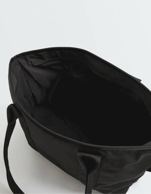 OYSHO nylontoteväska i svart, 4 av 7