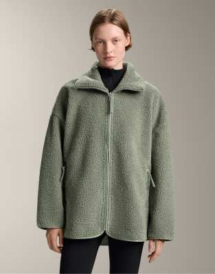 OYSHO - Oversize-Jacke in Khaki aus Lammfellimitat-Grün