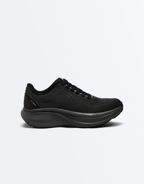 OYSHO Oy/er 835 running shoes in black - view 1
