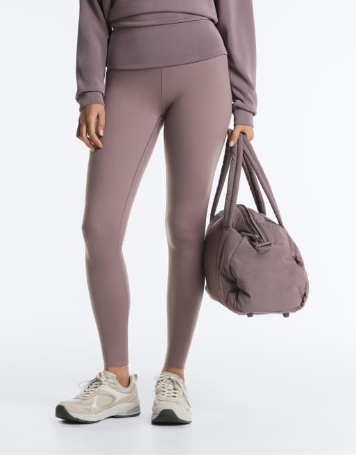 OYSHO Padded technical sports bag in mauve, 4 of 4