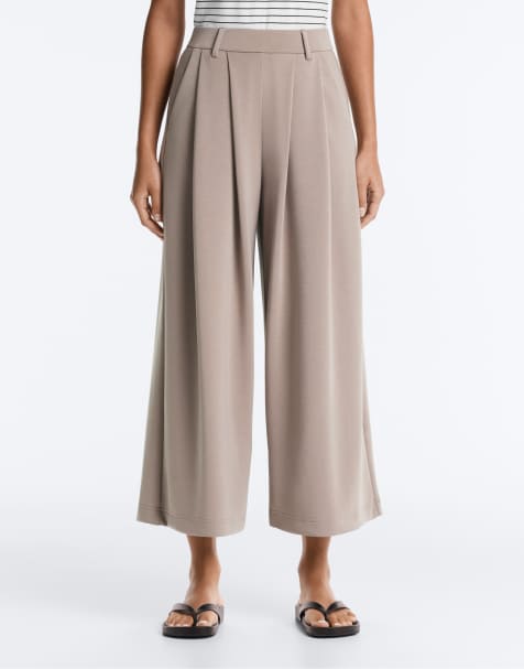 Oysho - Pantalon court et ample en modal doux à pinces - Vison moyen - view 1