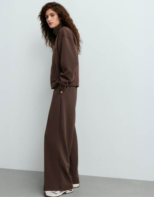 OYSHO pantalon droit taille très haute en modal marron, 3 de 5