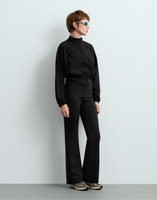 OYSHO - Pantalon évasé à taille haute effet néoprène - Noir, 2 de 4