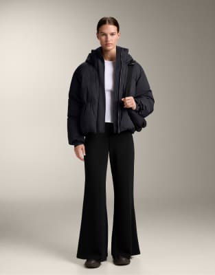 Pantalon évasé en modal doux au toucher - Noir S