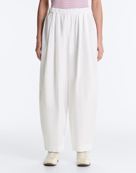 OYSHO - Pantalon fuselé 100 % coton à pinces - Blanc cassé - view 1