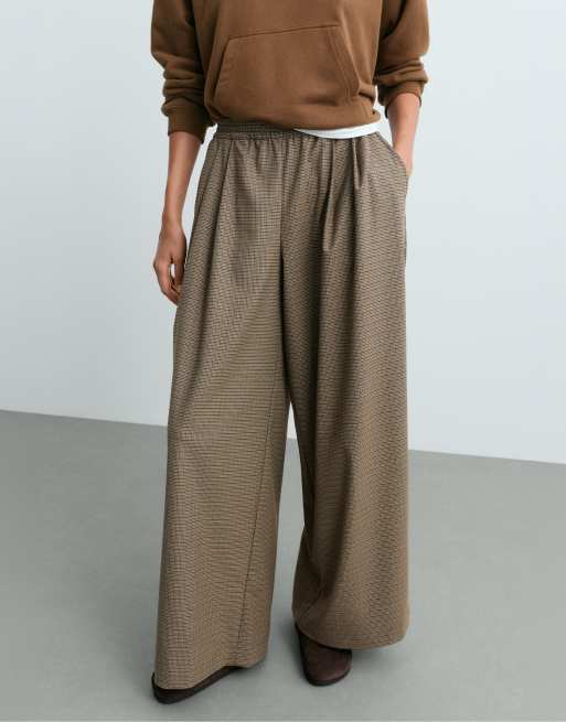 OYSHO pantalon large à carreaux pied-de-poule marron, 2 de 5