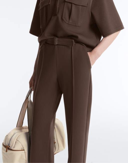 OYSHO - Pantalon slim à taille basse en piqué de coton avec plis nervurés - Marron, 4 de 4