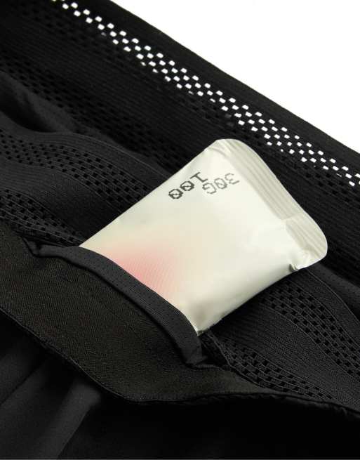 OYSHO - Pantaloncini tecnici 2 in 1 a vita medio alta neri, 7 di 7