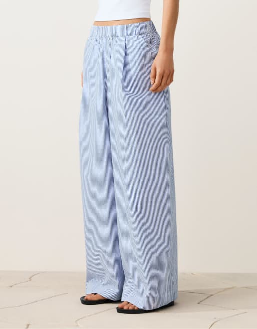 OYSHO - Pantaloni a fondo ampio in misto cotone azzurri a righe, 2 di 4