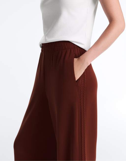 OYSHO - Pantaloni a fondo ampio in modal morbido marroni, 3 di 4