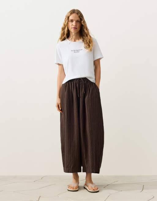 OYSHO - Pantaloni a palloncino 100% lino marroni a righe, 2 di 4