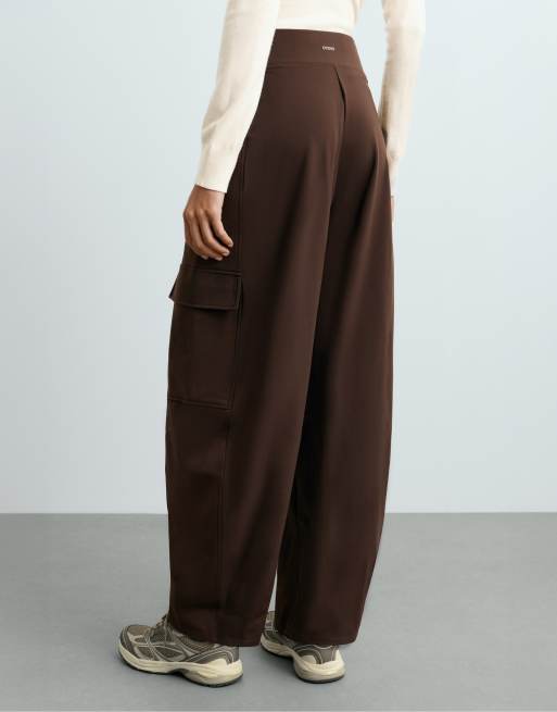OYSHO pantaloni cargo balloon a vita alta caldi marroni, 3 di 4