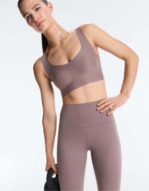 OYSHO - Perfect-adapt - Brassière de sport maintien intermédiaire avec bonnets - Lilas, 7 de 7