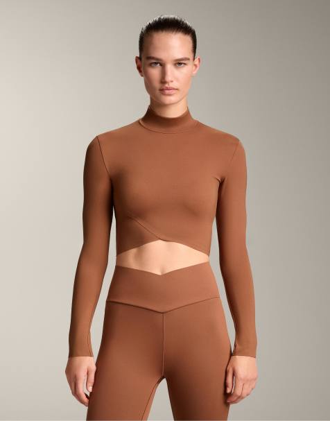OYSHO Perfect-adapt long-sleeve t-shirt in tan