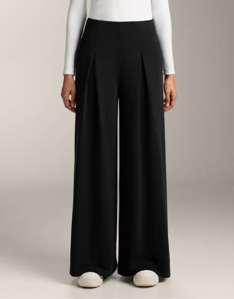 OYSHO – Plissierte Hose mit weichem Modal in Schwarz mit weitem Bein - view 1
