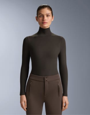 OYSHO - Polar Thermal - Hochgeschlossenes Baselayer-Oberteil in Braun-Brown