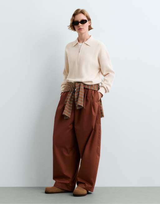 OYSHO polo a maniche lunghe traforato color avorio écru, 1 di 5