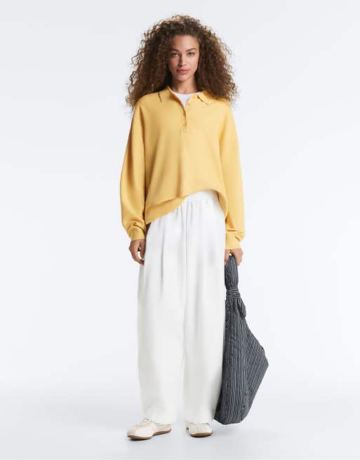 OYSHO - Polo in maglia gialla con bottoni, 2 di 4