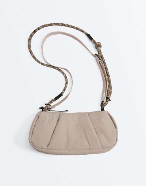 OYSHO polstret crossbody-taske i ecru - view 1