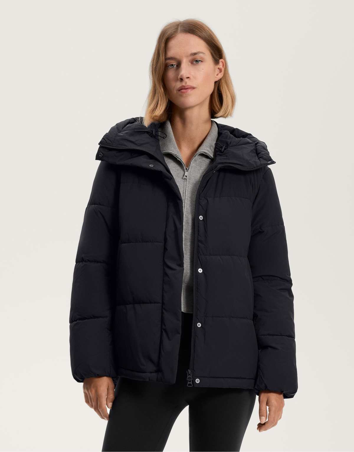 OYSHO Primaloft® water-repellent padded jacket in black