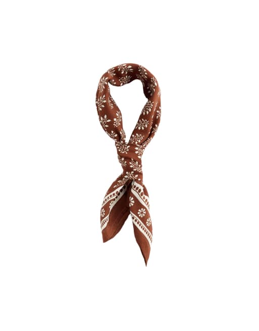 OYSHO Printed 100% cotton scarf in cocoa, 2 of 3