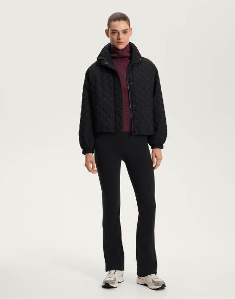 OYSHO – Pullover aus Strukturstrick in dunklem Kastanienbraun mit halblangem Reißverschluss - view 1