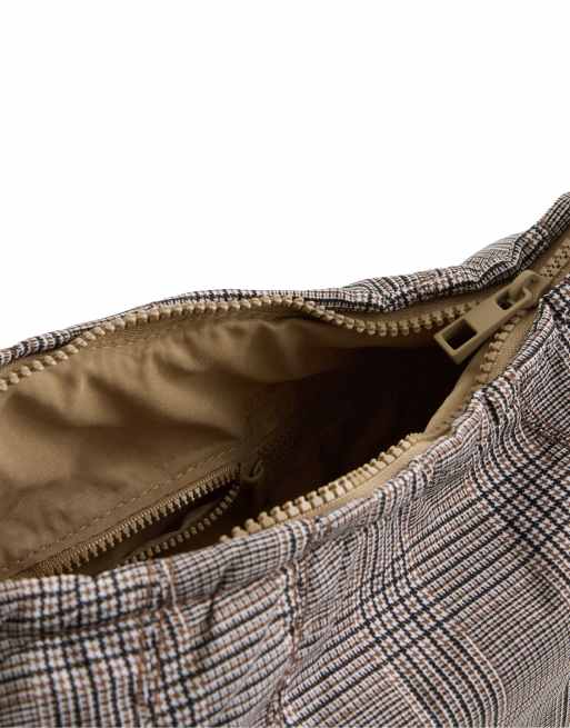 OYSHO Quilted check crossbody bag in brown, 4 of 4