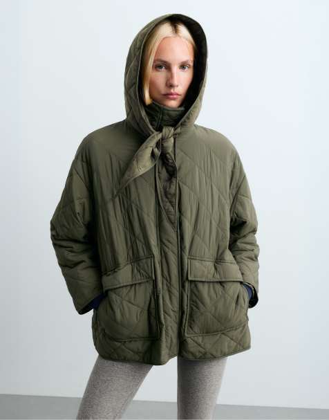 OYSHO Quilted hood in khaki - view 1