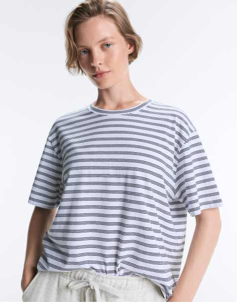 OYSHO randig t-shirt med korta ärmar i svart - view 1