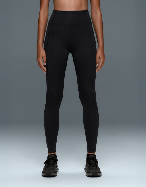 OYSHO Rapid dry high-rise pocket leggings in black, 2 of 7