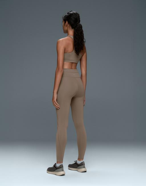 OYSHO Rapid dry high-rise pocket leggings in brown, 4 of 7