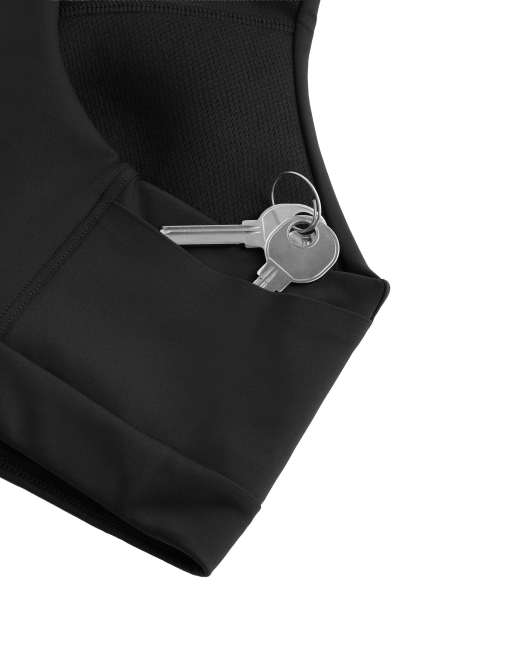 OYSHO Rapid dry medium support sports bra with pockets in black, 6 of 7