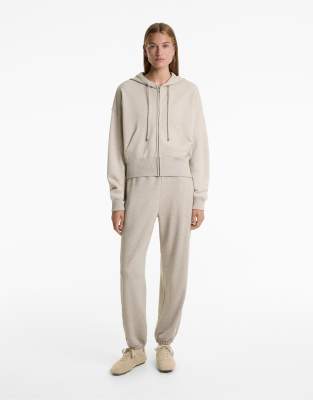 OYSHO - Relaxed-Fit-Jogginghose in Beige mit Baumwolle-Neutral
