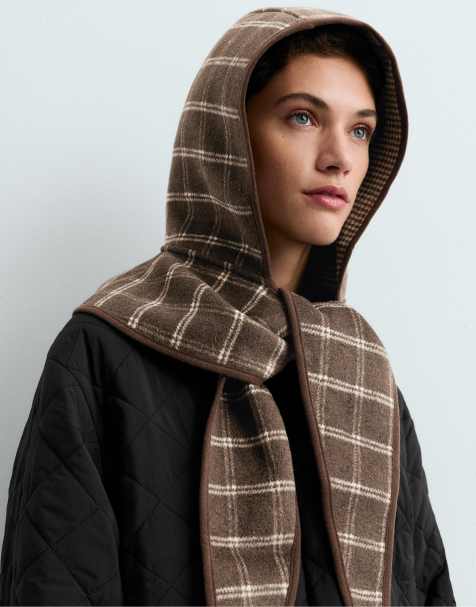 OYSHO Reversible check hood in brown - view 1