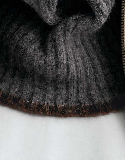 OYSHO ribstrikket balaclava med kontrast i lysegråmeleret, 3 af 4