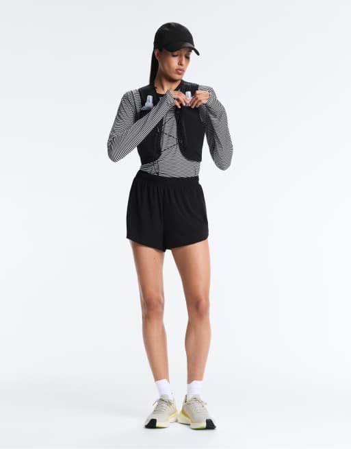 OYSHO Running shorts in black, 2 of 4