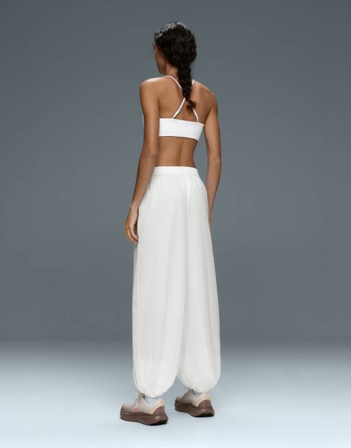 OYSHO rutiga tekniska bloomerbyxor i off-white, 4 av 7