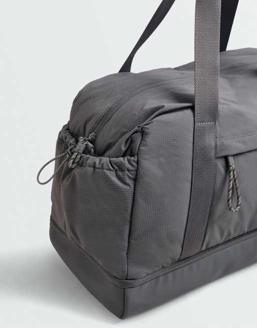 OYSHO sac de sport technique gris, 5 de 7