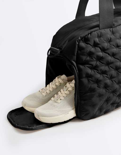 OYSHO sac de sport technique matelassé noir, 7 de 7