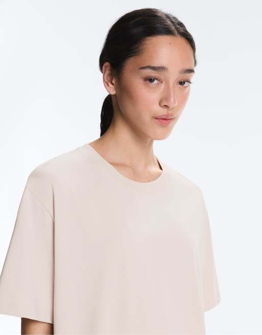 OYSHO – Sandfärgad t-shirt i oversize med korta ärmar av bomullsmix, 3 av 4