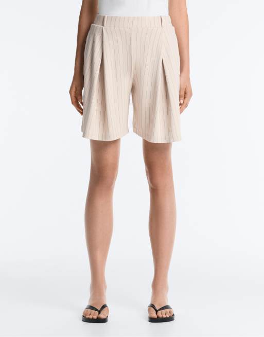 OYSHO - Sandfarvede brede bermudashorts med læg og striber, 2 af 4
